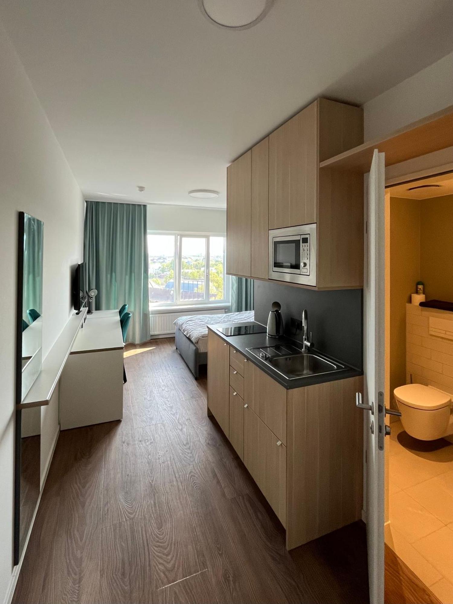 Studio Apartment Uber Den Wolken برلين المظهر الخارجي الصورة